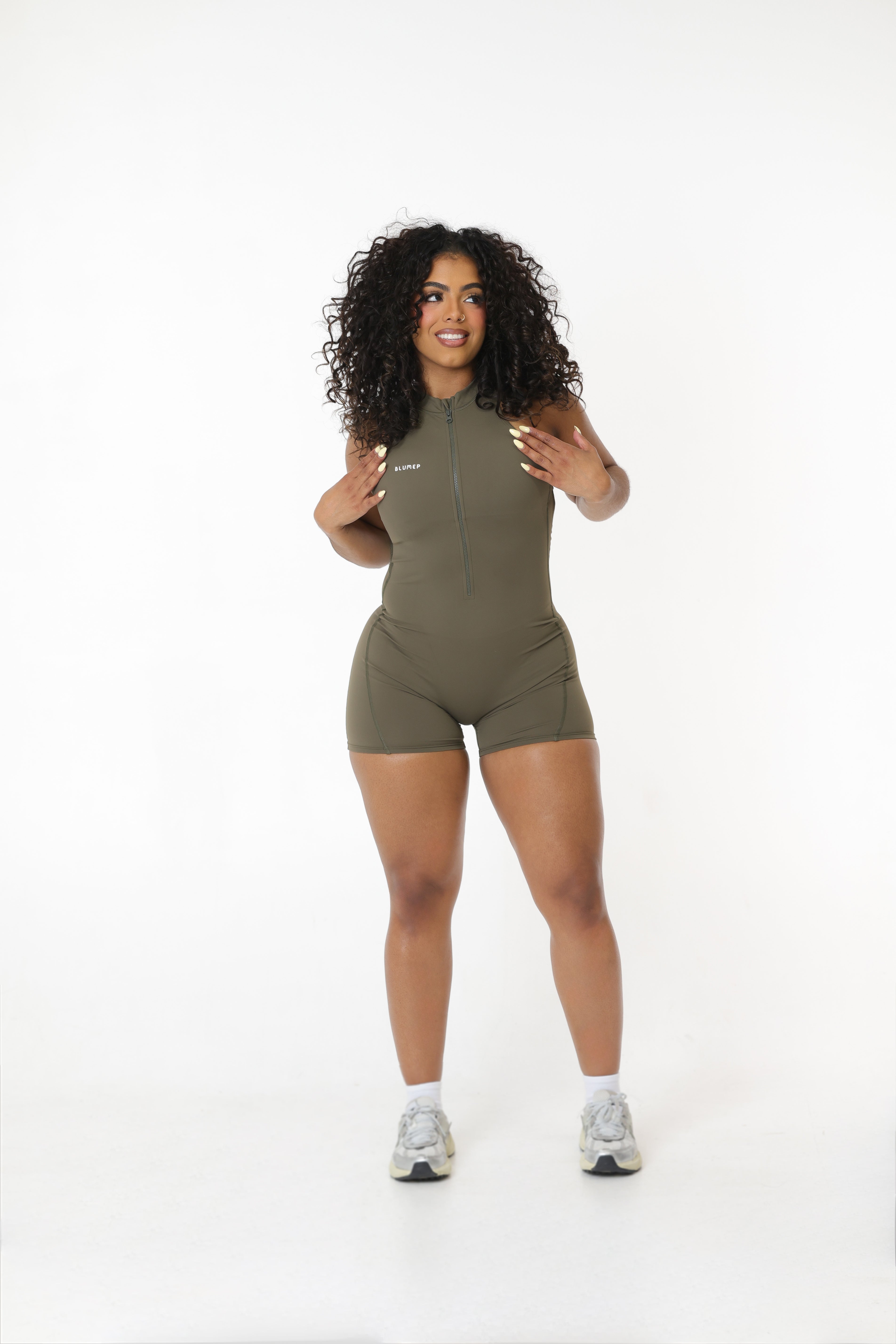 OLIVE SHORT JUMPSUIT
