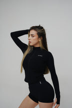 BLACK JACKET
